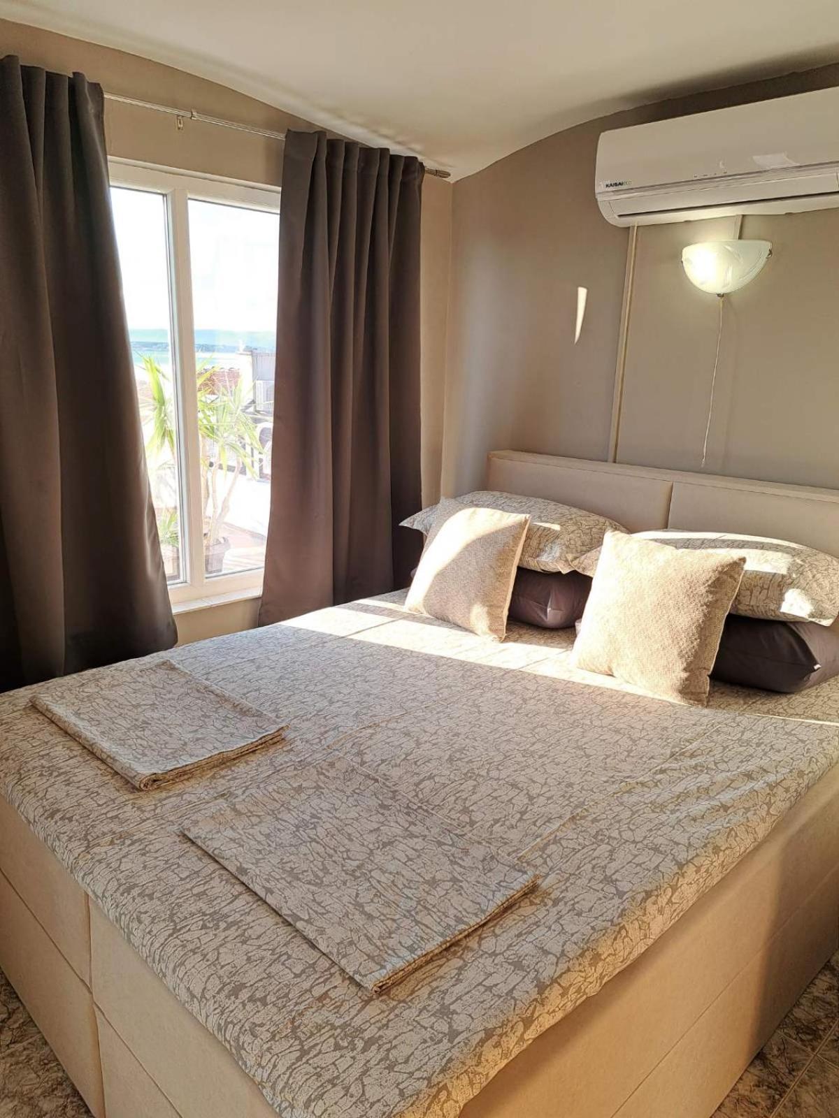 Hotel The White House Nessebar Exterior foto