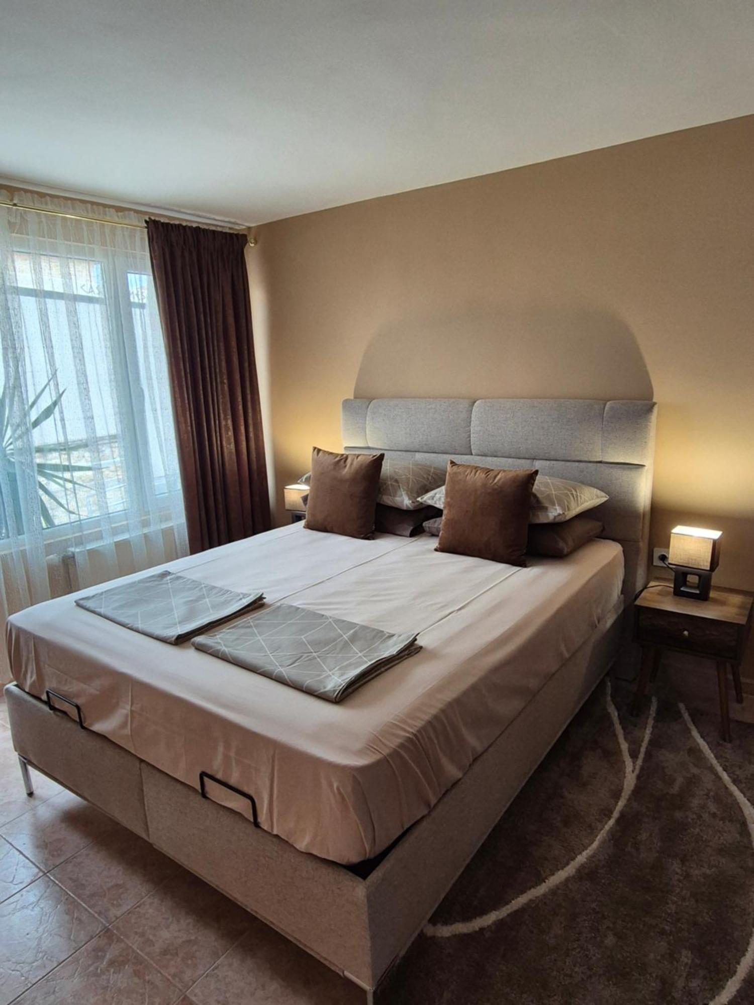 Hotel The White House Nessebar Exterior foto